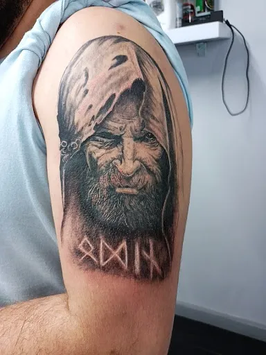 Daruma Tattoo Shop à Unieux