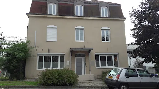 Muizzo Christel à Unieux