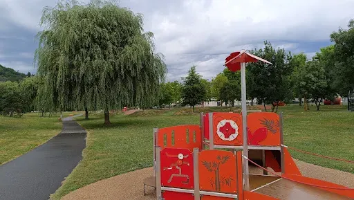 Parc Nelson Mandela à Unieux